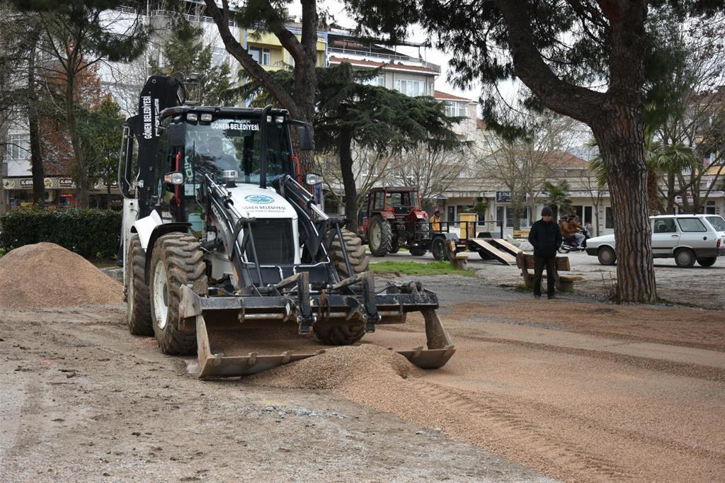 Ramazan İftar Çadırı Hazırlıkları Devam Ediyor