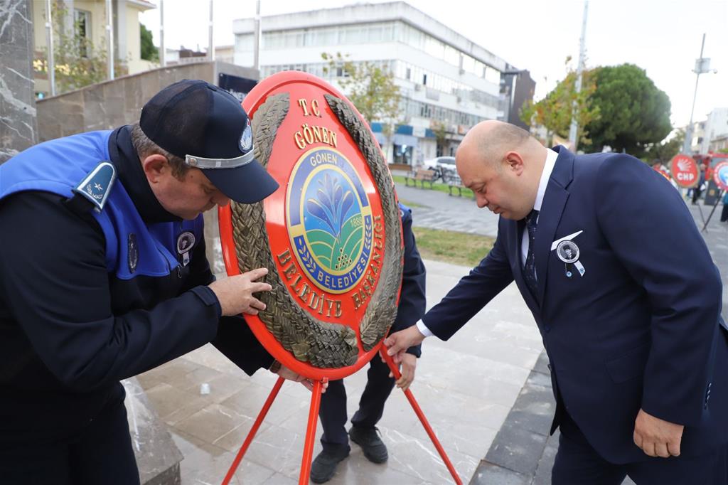 10 Kasım Atatürk'ü Anma Programı Gerçekleştirildi