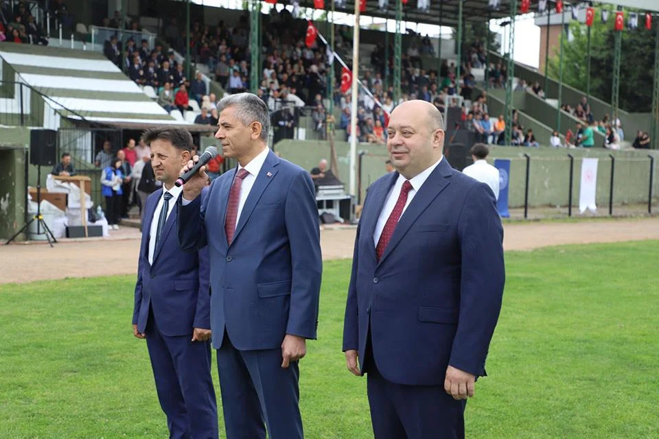 19 Mayıs Atatürk'ü Anma, Gençlik ve Spor Bayramı Gönen’de Coşkuyla Kutlandı
