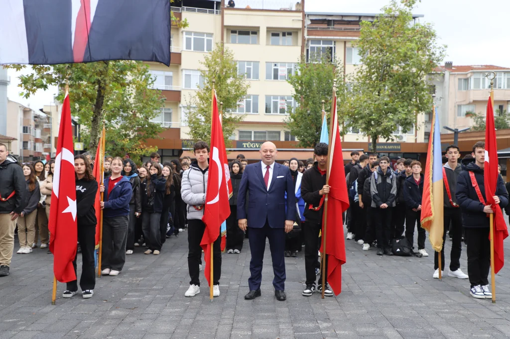 29 Ekim Cumhuriyet Bayramı Gönen'de Coşkuyla Kutlandı