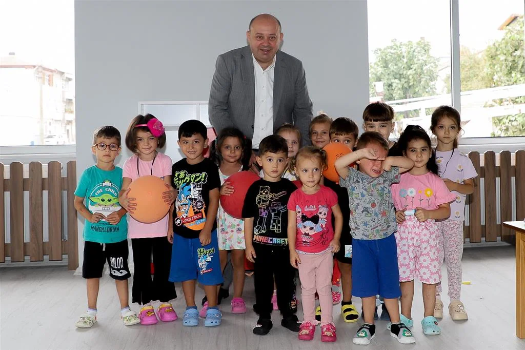 Gönen Belediyesi Gündüz Bakımevi Hizmete Açıldı