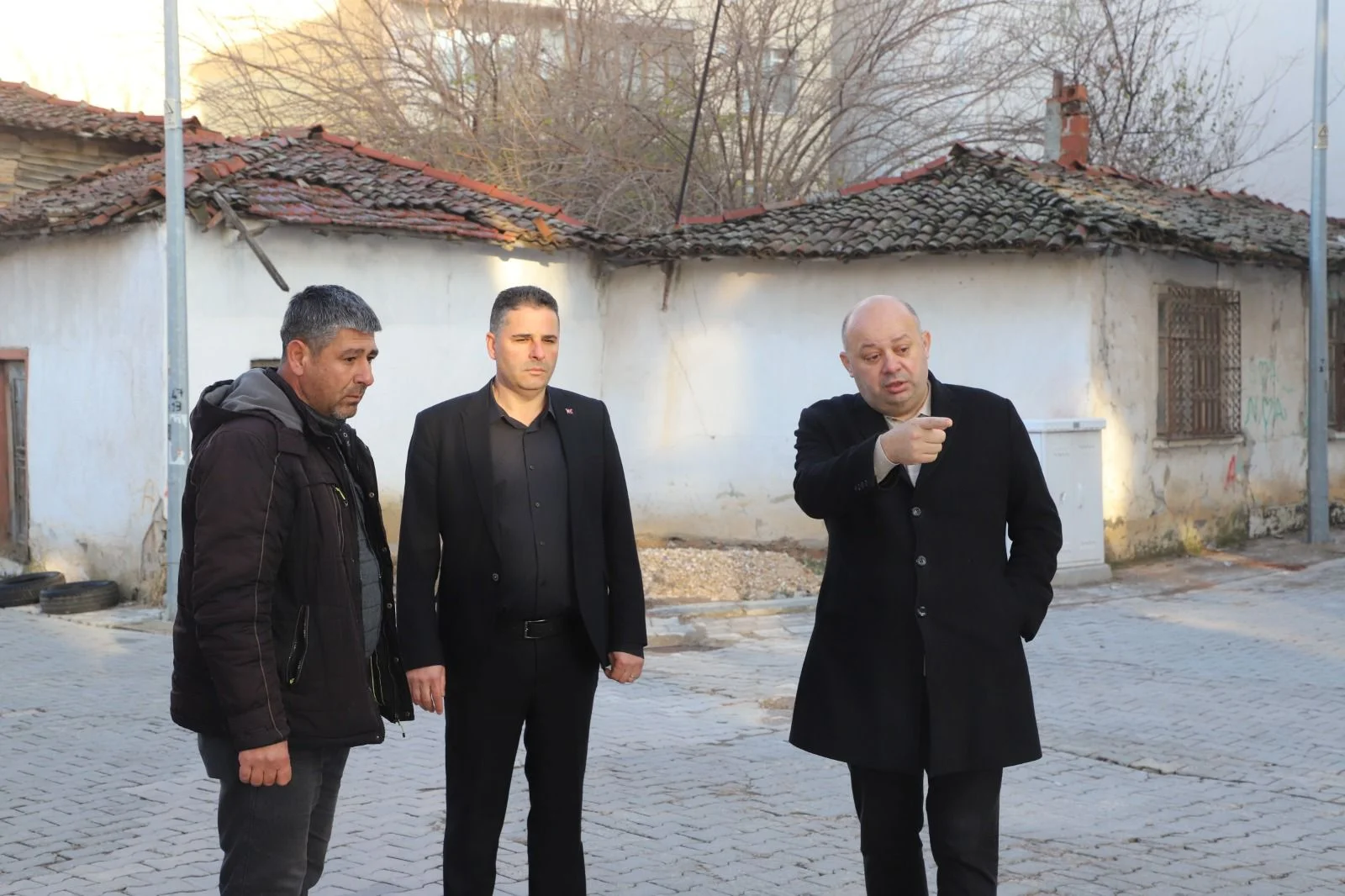 Plevne Meydanı ve Mehmetbey Caddesi’nde Yağmur Suyu Hattı Çalışmaları Başladı